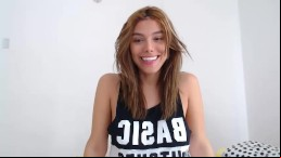 Kamila Shemale Impressive Cumshots 2